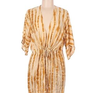 Steve Madden Beige Tie-Dye Kimono